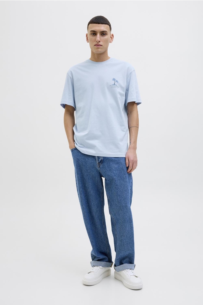 JJSUMMER VIBES TEE SS CREW NECK 12269372 CHAMBRAY BLUE